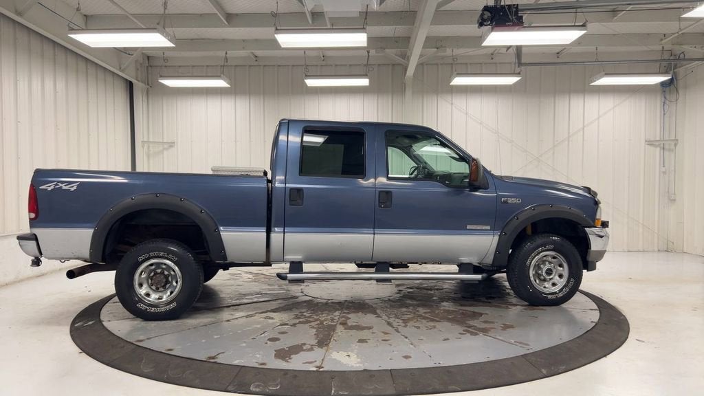 2004 Ford Super Duty F-350 SRW XL