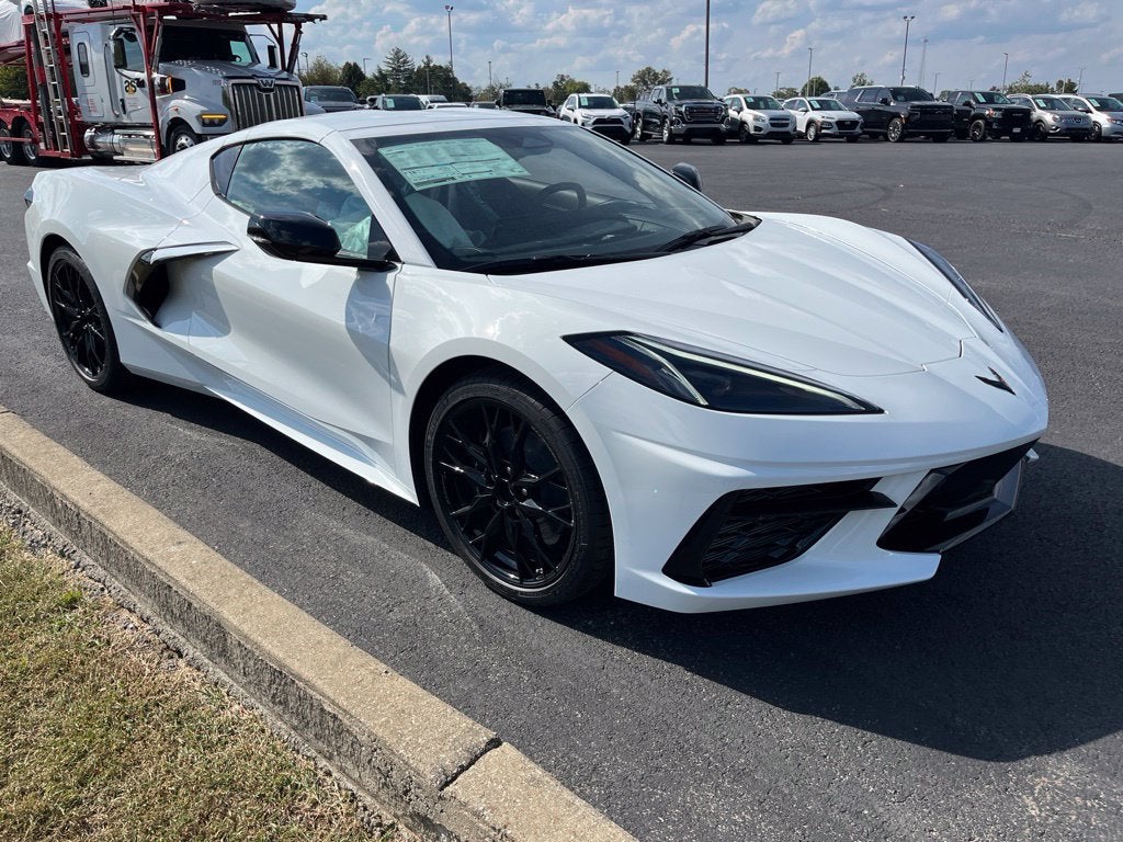 2027 Chevrolet Corvette Stingray 2LT