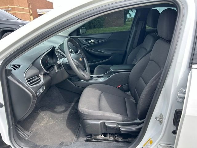 2021 Chevrolet Malibu LS