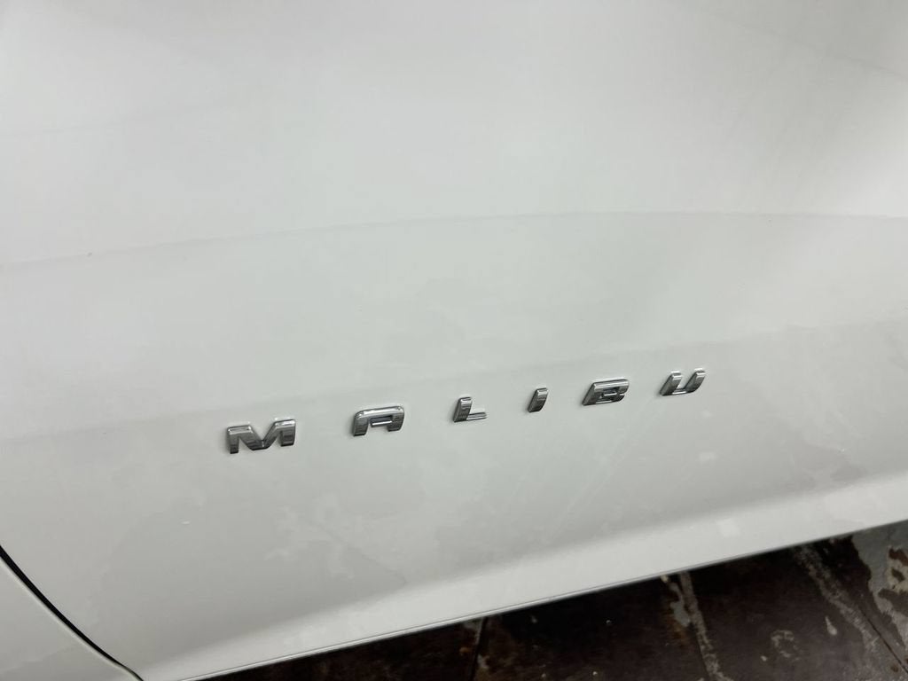 2021 Chevrolet Malibu LS
