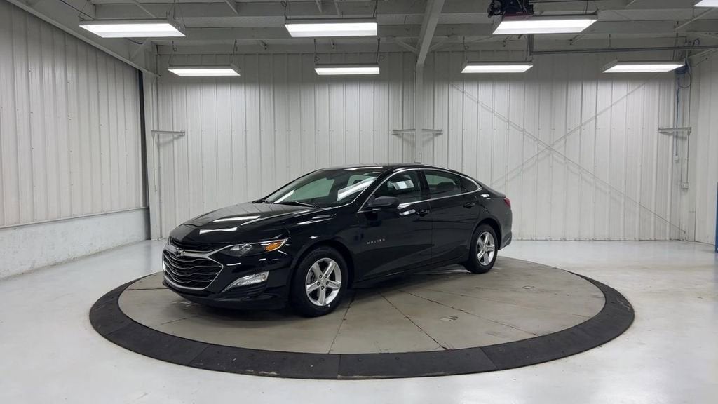 2022 Chevrolet Malibu LS