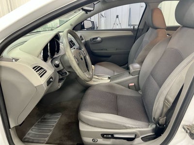 2011 Chevrolet Malibu LT w/1LT