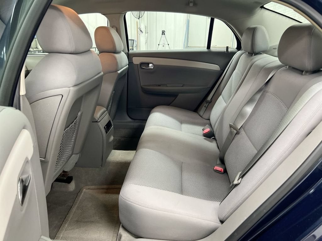 2009 Chevrolet Malibu LS w/1LS
