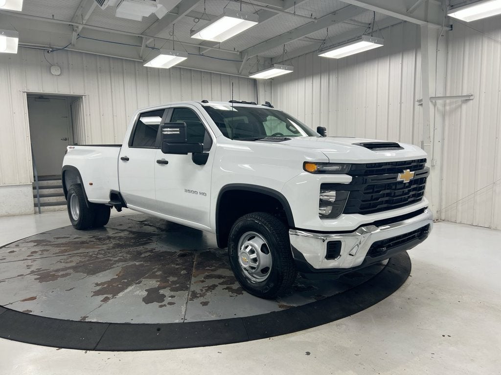 2026 Chevrolet Silverado 3500 HD WT DRW