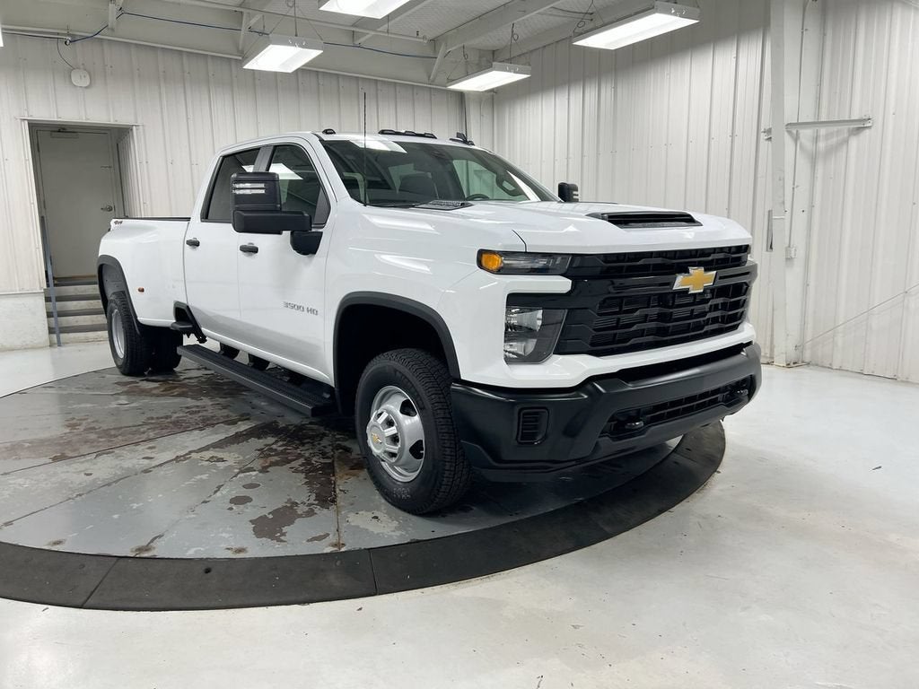 2026 Chevrolet Silverado 3500 HD WT DRW