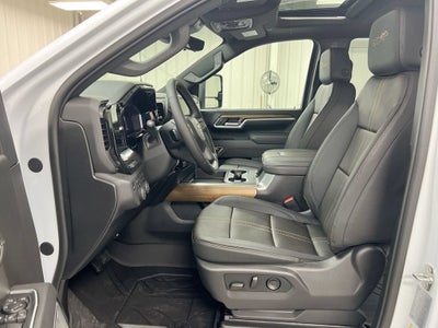 2026 Chevrolet Silverado 3500 HD High Country DRW