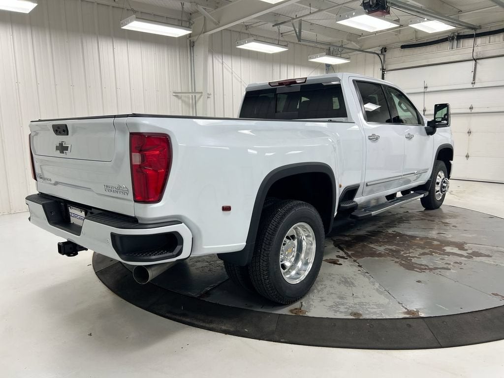 2026 Chevrolet Silverado 3500 HD High Country DRW
