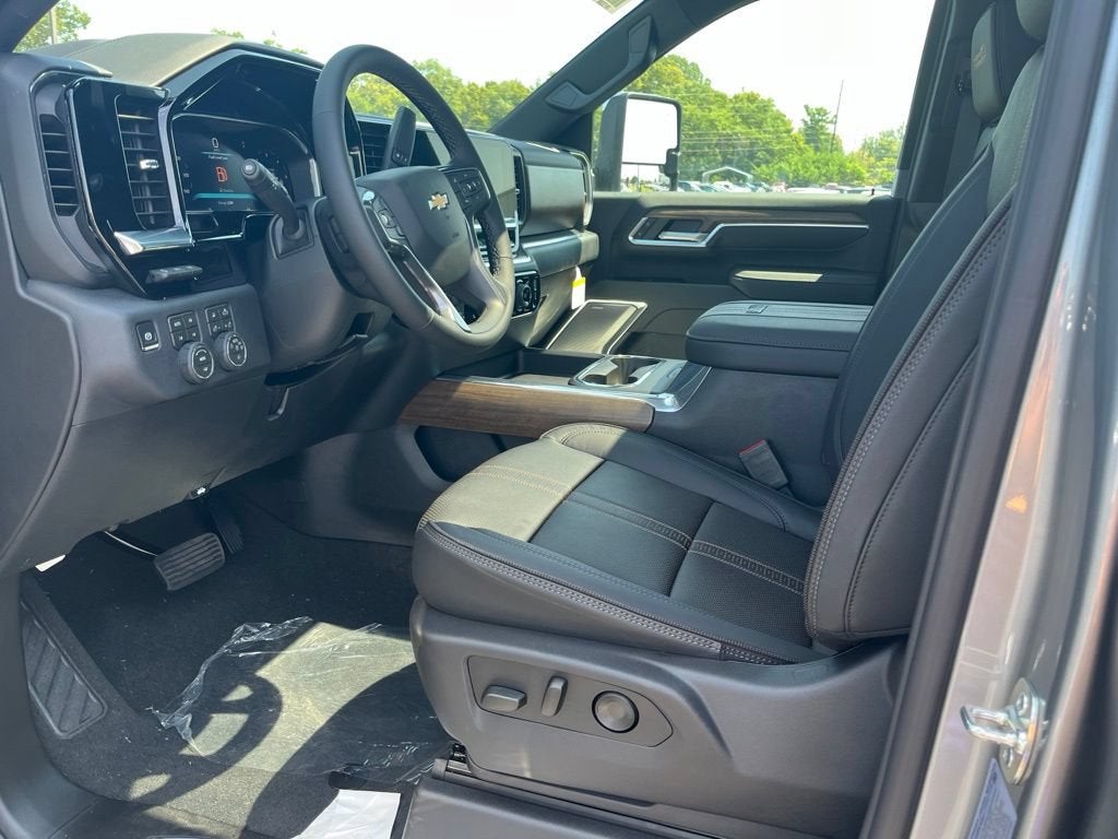 2026 Chevrolet Silverado 3500 HD High Country DRW