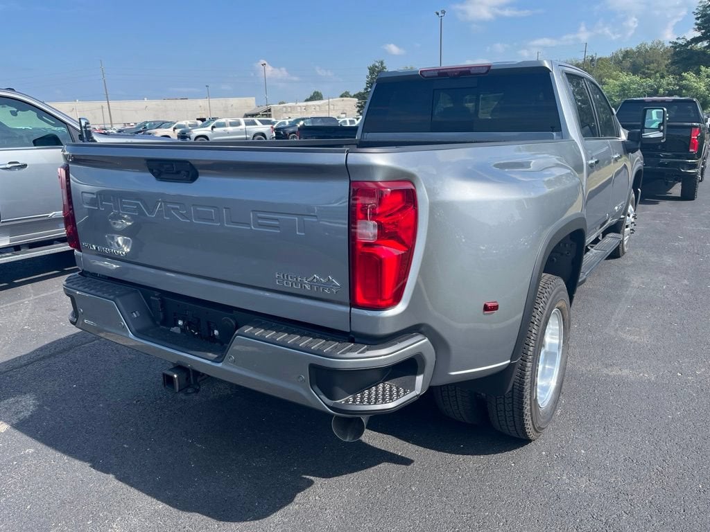 2026 Chevrolet Silverado 3500 HD High Country DRW