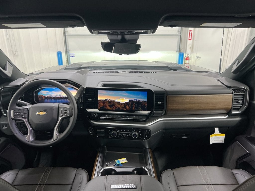 2026 Chevrolet Silverado 3500 HD High Country DRW