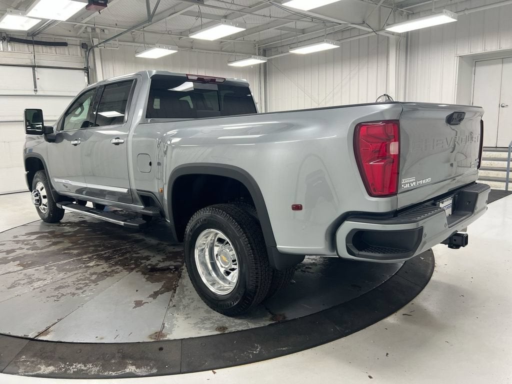 2026 Chevrolet Silverado 3500 HD High Country DRW