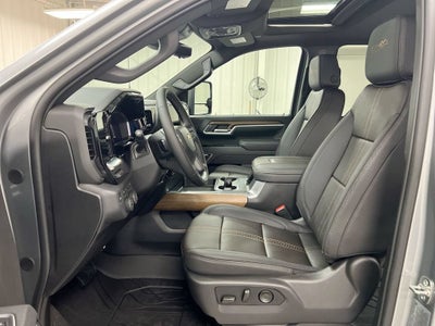 2026 Chevrolet Silverado 3500 HD High Country DRW