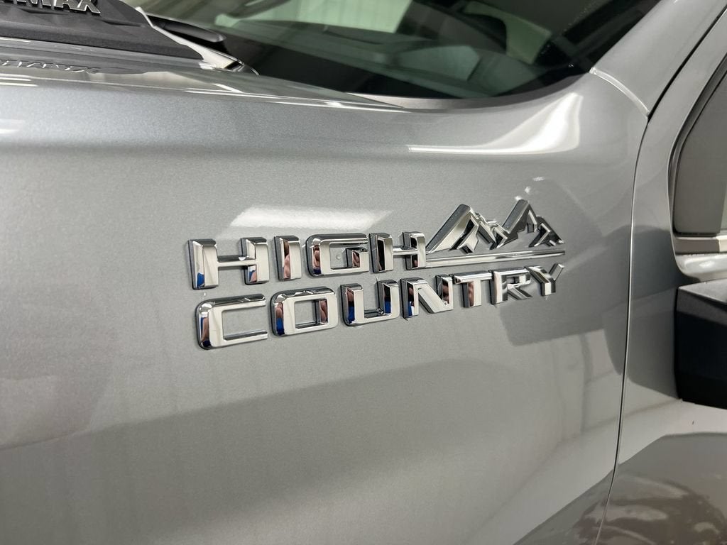 2026 Chevrolet Silverado 3500 HD High Country DRW