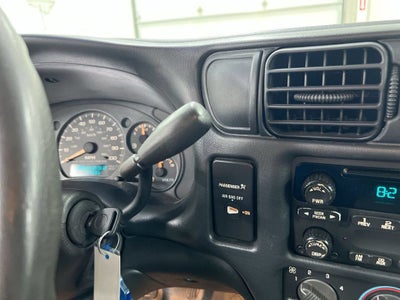 2003 Chevrolet S10 Base