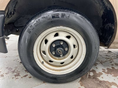 2003 Chevrolet S10 Base