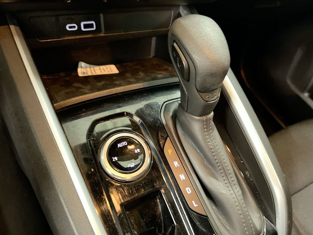 2023 Chevrolet Colorado WT
