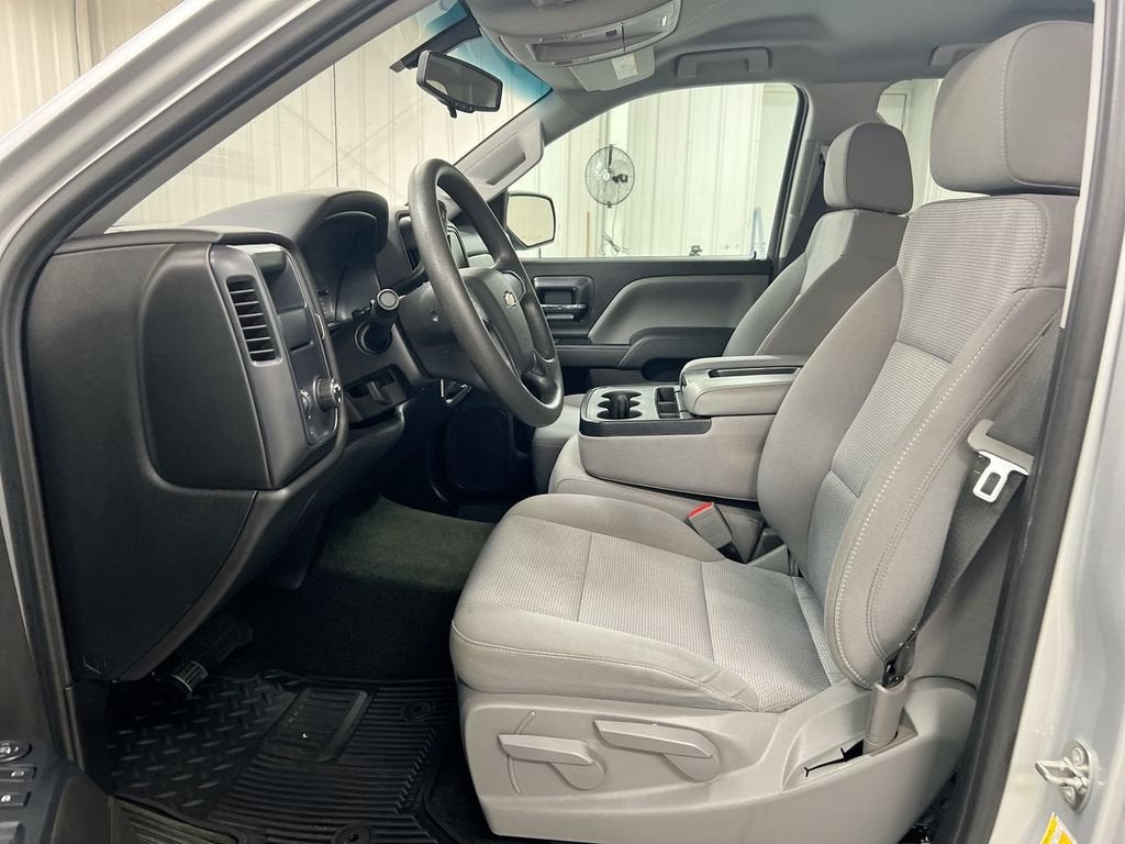 2018 Chevrolet Silverado 1500 Custom