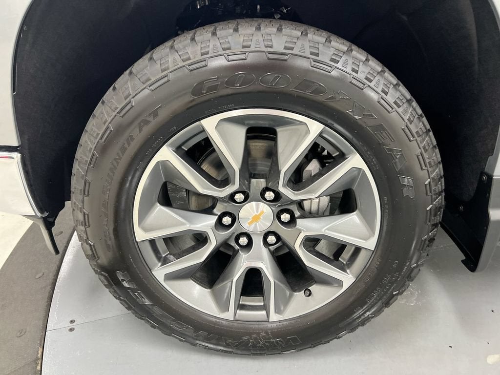 2025 Chevrolet Silverado 1500 LT (2FL)