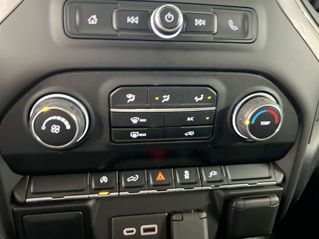 2022 Chevrolet Silverado 1500 LTD Custom
