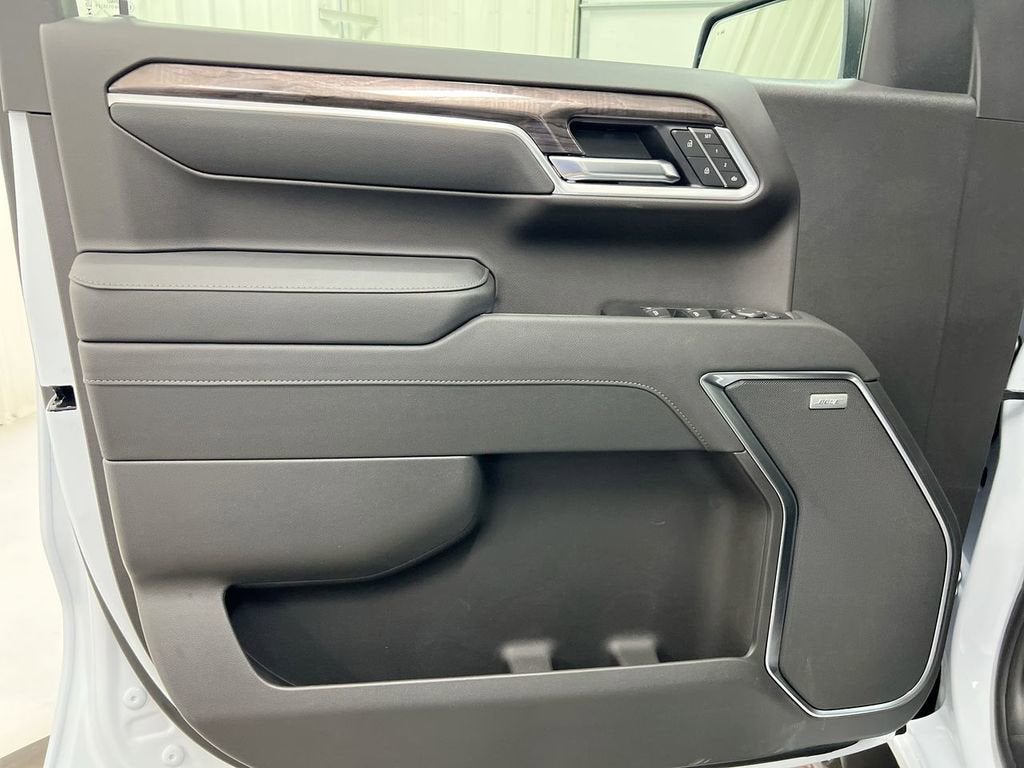 2026 Chevrolet Silverado 1500 LTZ - Photo 21