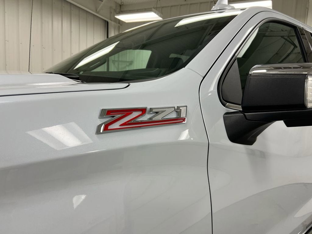 2026 Chevrolet Silverado 1500 LTZ - Photo 25