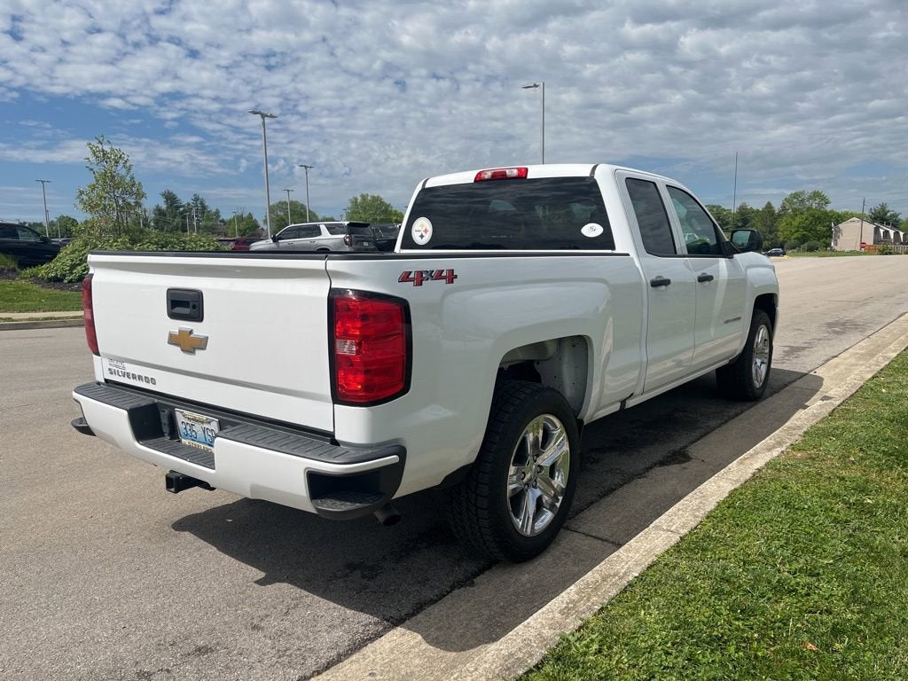 2018 Chevrolet Silverado 1500 Custom