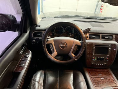 2008 GMC Yukon XL Base