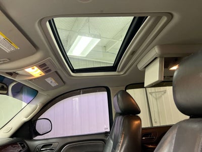 2008 GMC Yukon XL Base