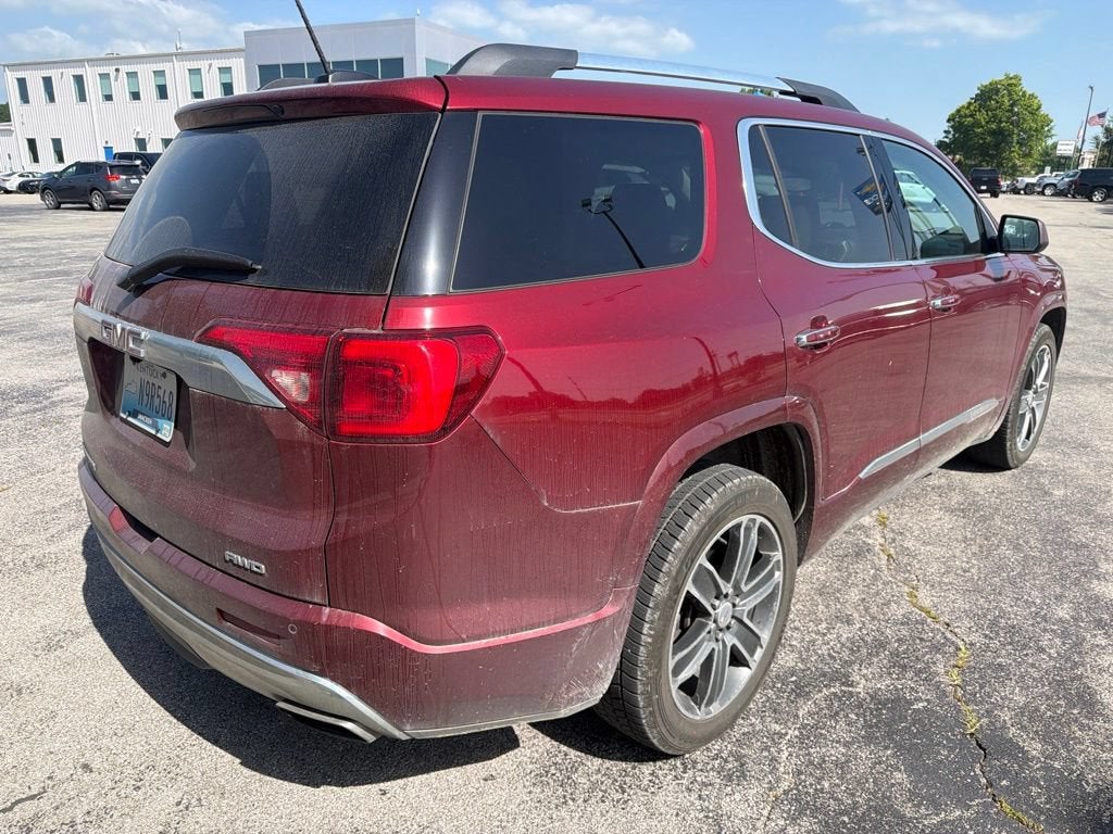 2017 GMC Acadia Denali