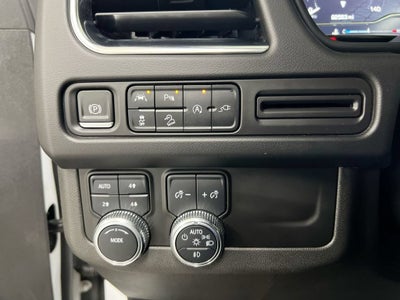 2022 GMC Yukon XL AT4