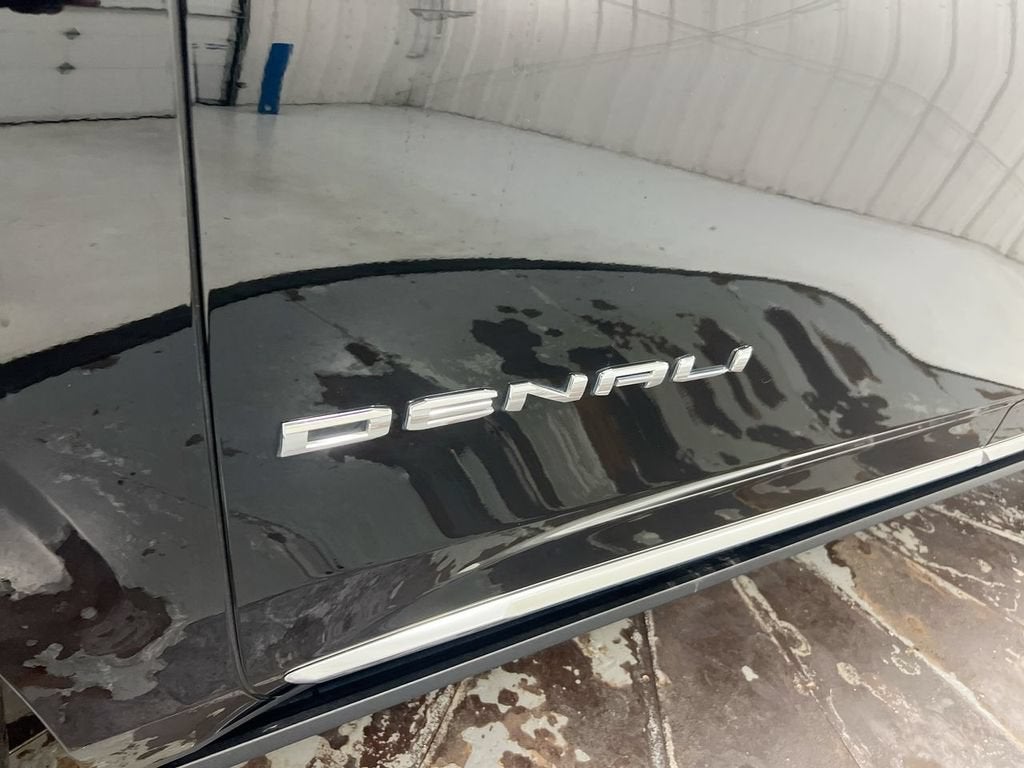 2022 GMC Yukon XL Denali