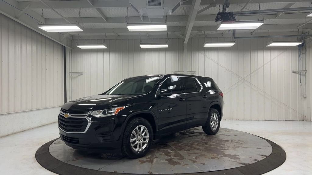 2021 Chevrolet Traverse LS