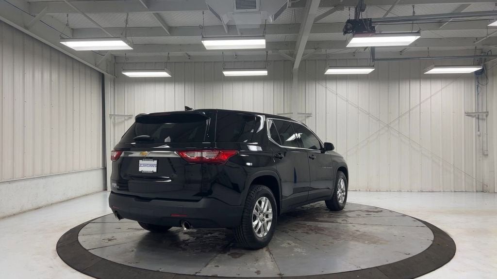 2021 Chevrolet Traverse LS