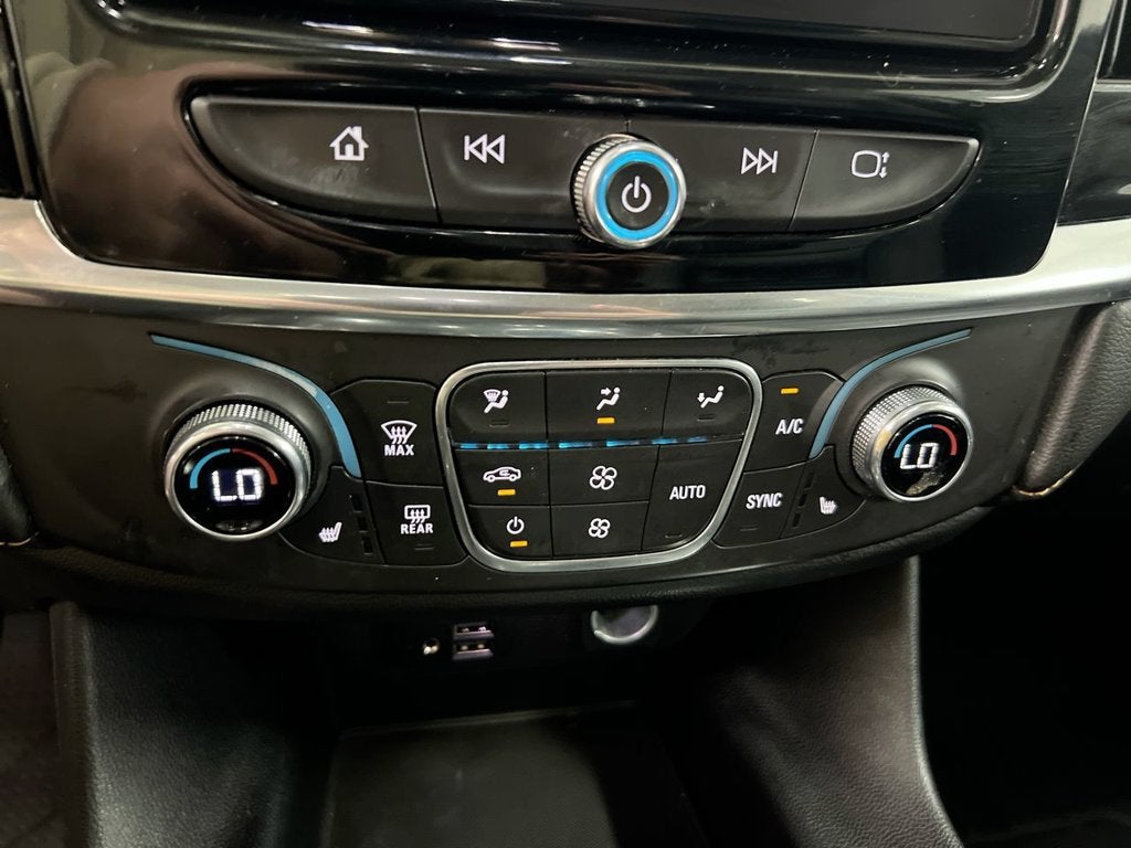 2021 Chevrolet Traverse LT Leather