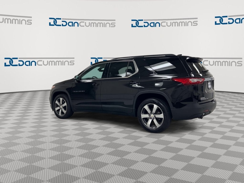 2021 Chevrolet Traverse LT Leather