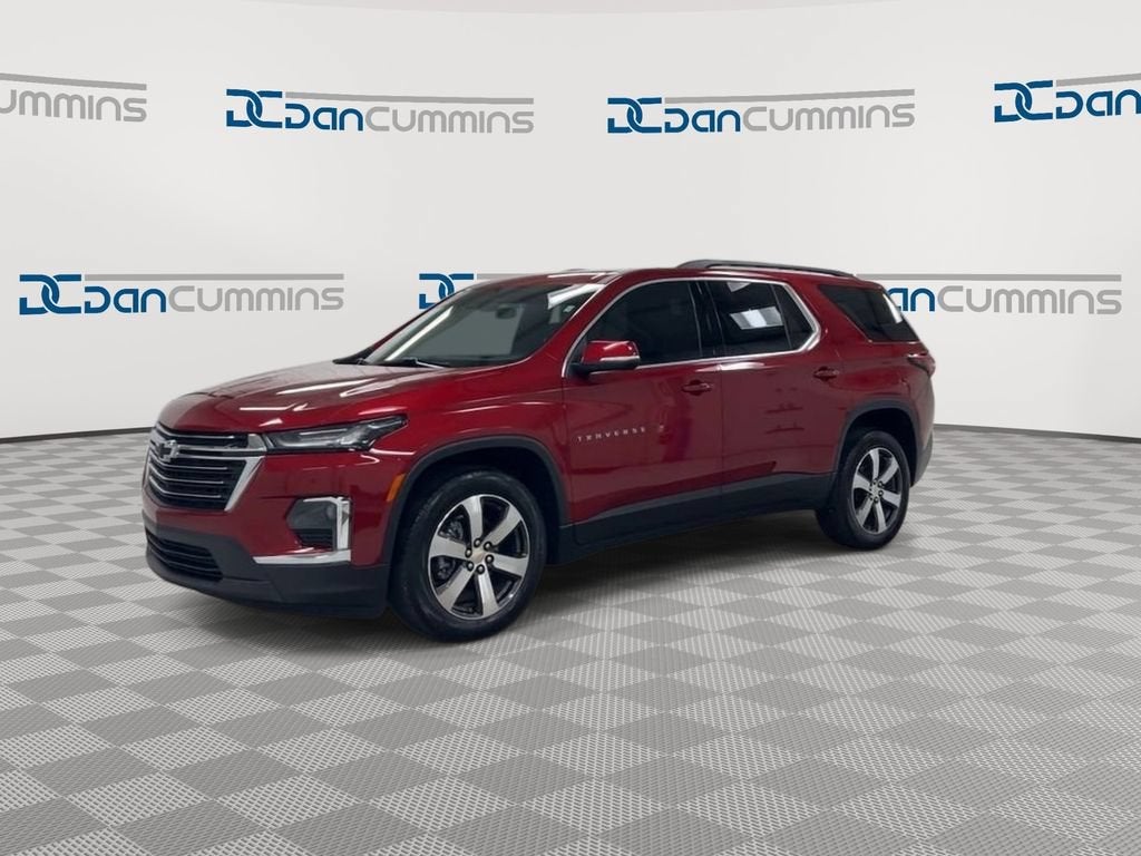 2023 Chevrolet Traverse LT Leather