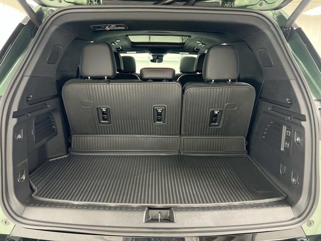 2027 Chevrolet Traverse RS