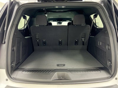 2027 Chevrolet Suburban LS