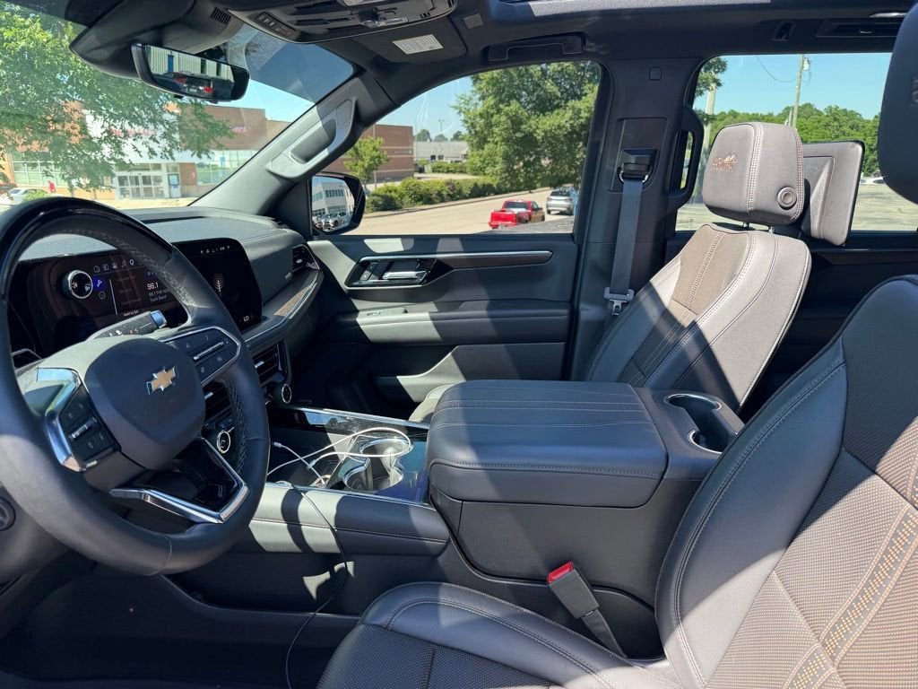 2025 Chevrolet Suburban High Country