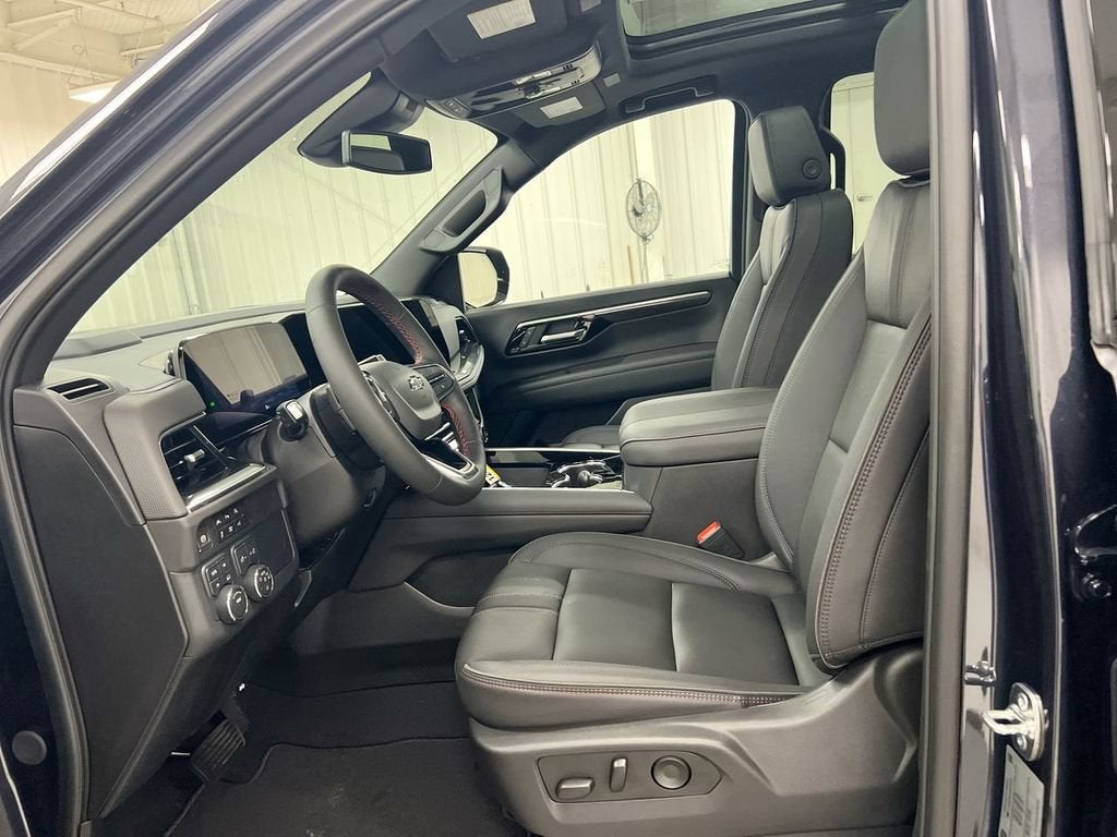 2025 Chevrolet Tahoe RST