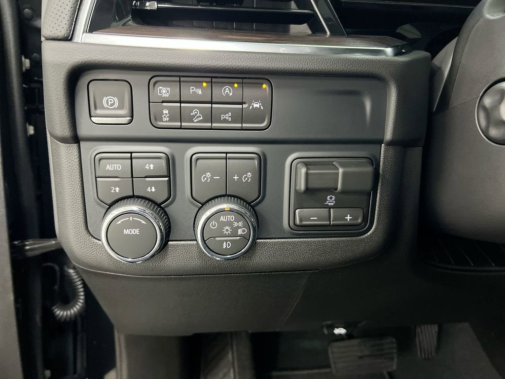 2026 Chevrolet Tahoe Premier - Photo 19