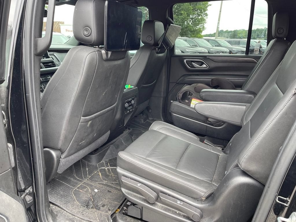 2021 Chevrolet Suburban LT