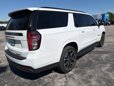 2023 Chevrolet Suburban RST