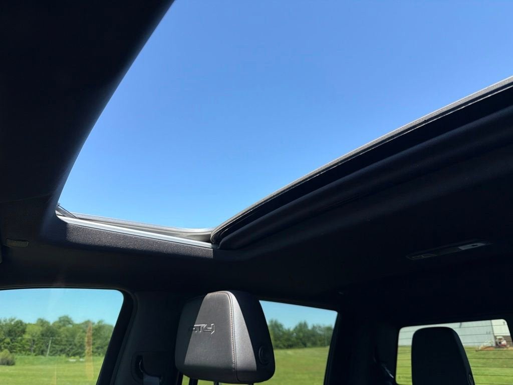 2022 GMC Sierra 1500 Limited AT4