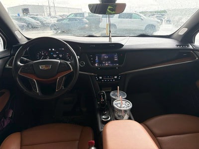 2022 Cadillac XT5 Premium Luxury