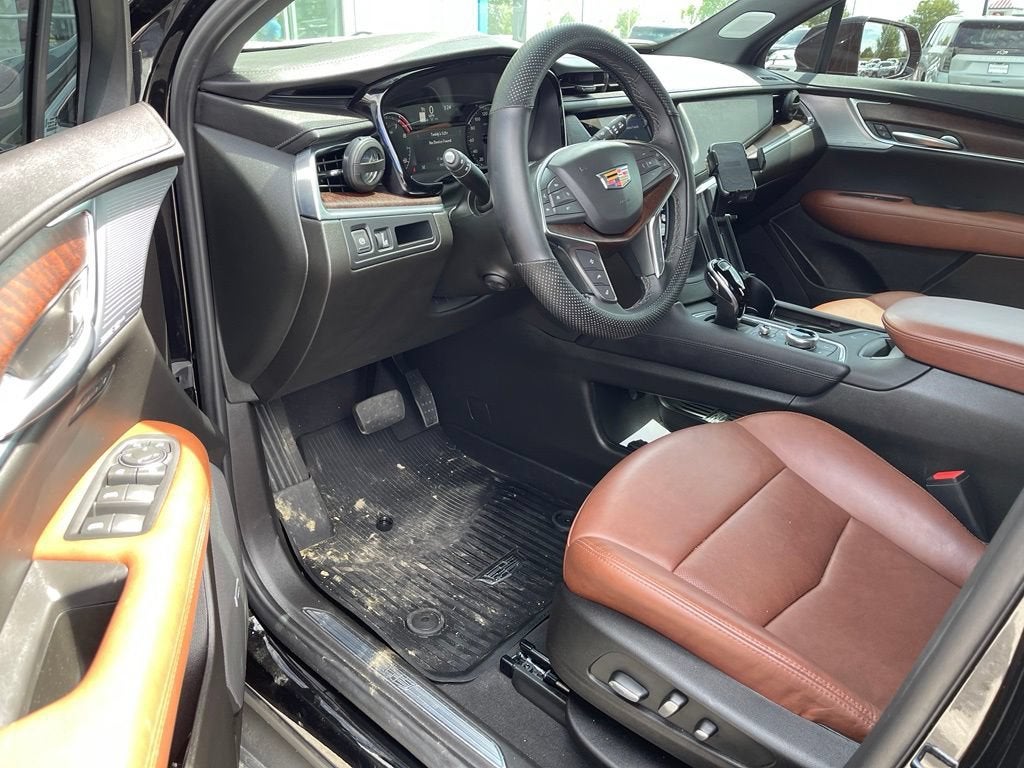 2025 Cadillac XT5 Premium Luxury