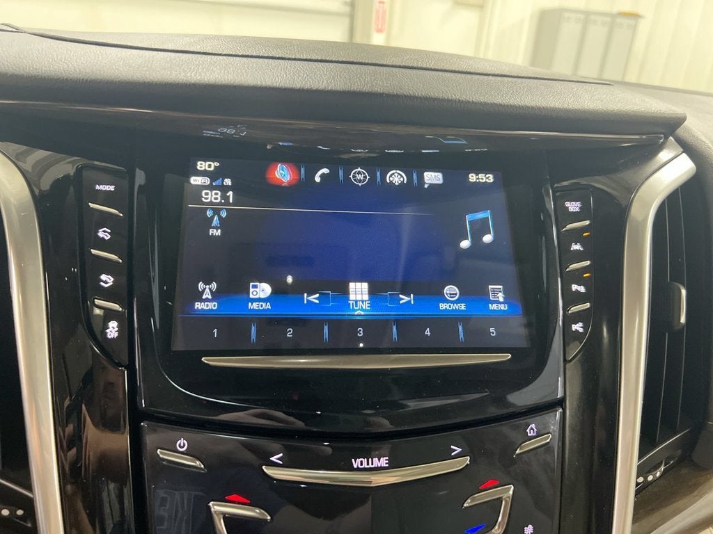 2020 Cadillac Escalade Luxury
