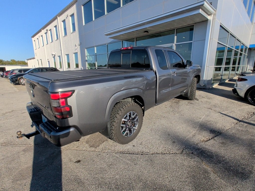 2022 Nissan Frontier SV