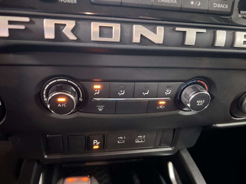 2025 Nissan Frontier SV