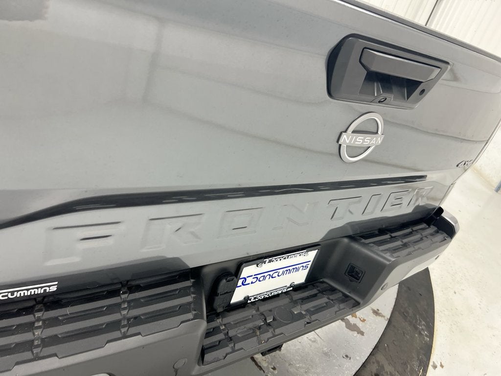 2025 Nissan Frontier SV